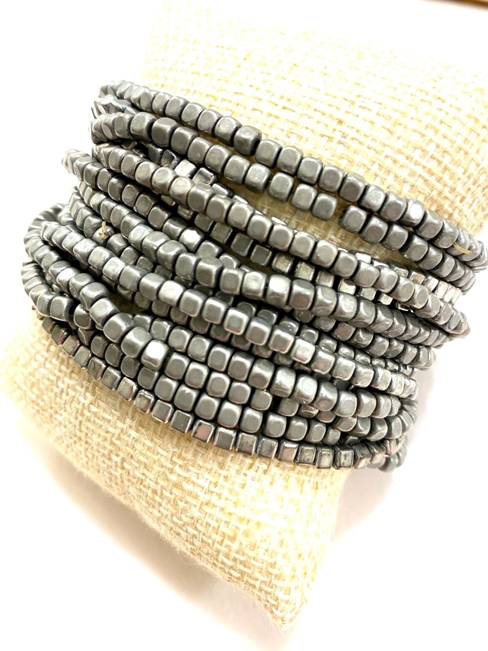 Hematite-Tone Beaded Stretch Bracelets  - Sleek Gray Style